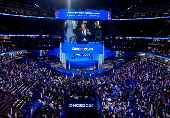 Image for story: Obamas, Doug Emhoff featured speakers for second night of Democratic National Convention