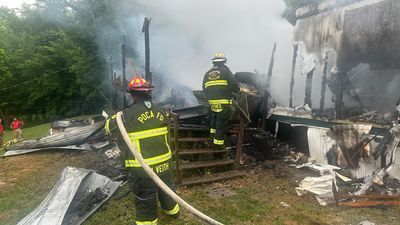 Image for story: Fire destroys Putnam County home early Wednesday morning